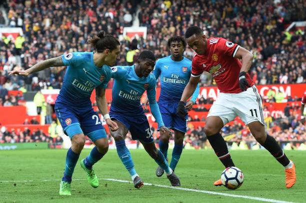 名誉捍卫的 名誉捍卫的